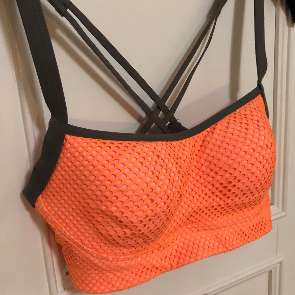 Worn Twice VS Sports Bra